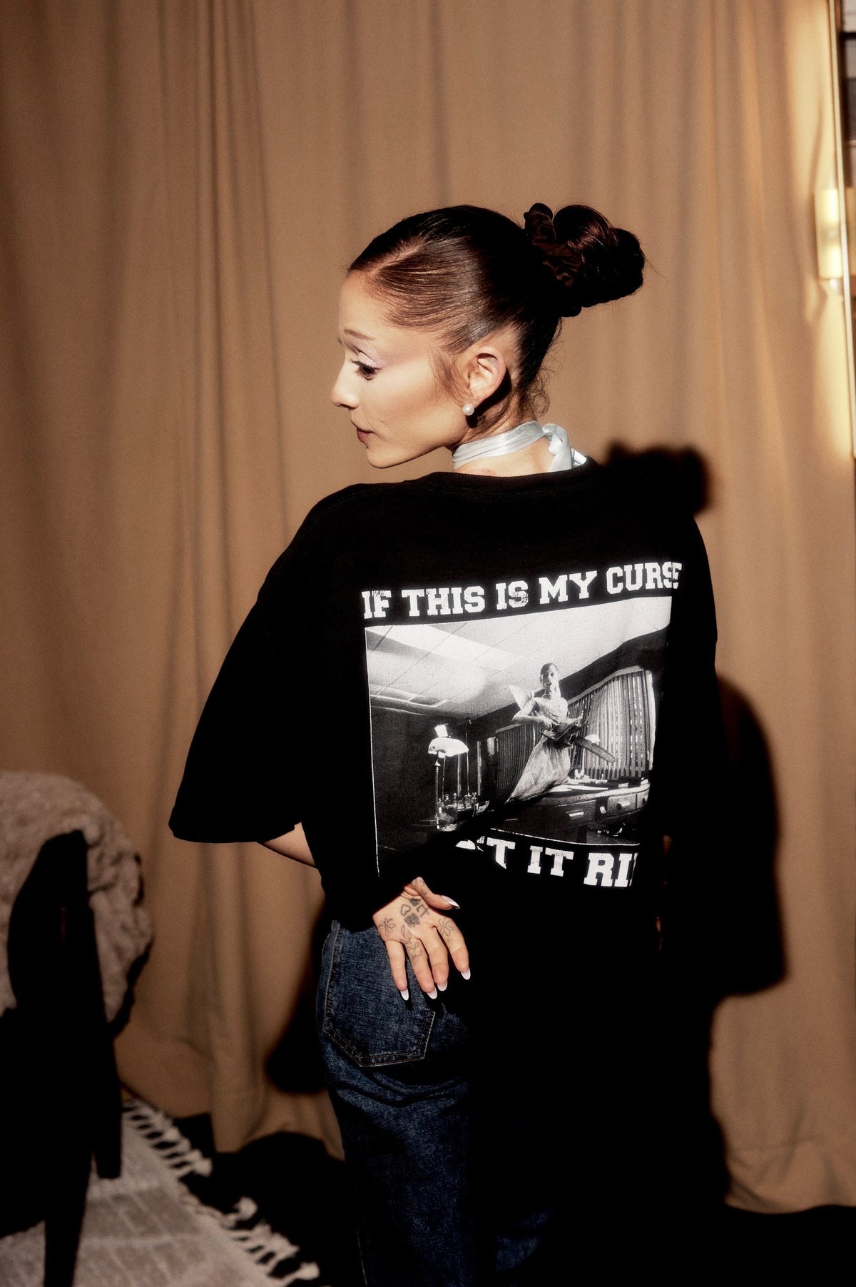 petal core t-shirt (black) lifestyle